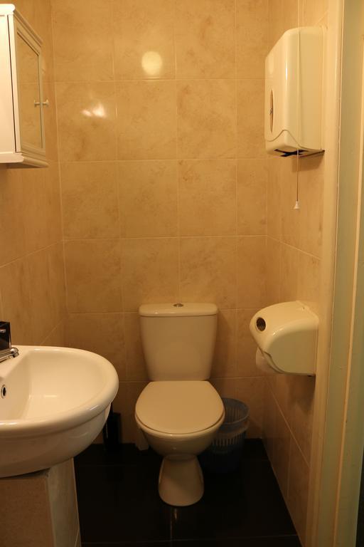 Acorn Lodge Guest House - Free Parking Gosport Exterior foto