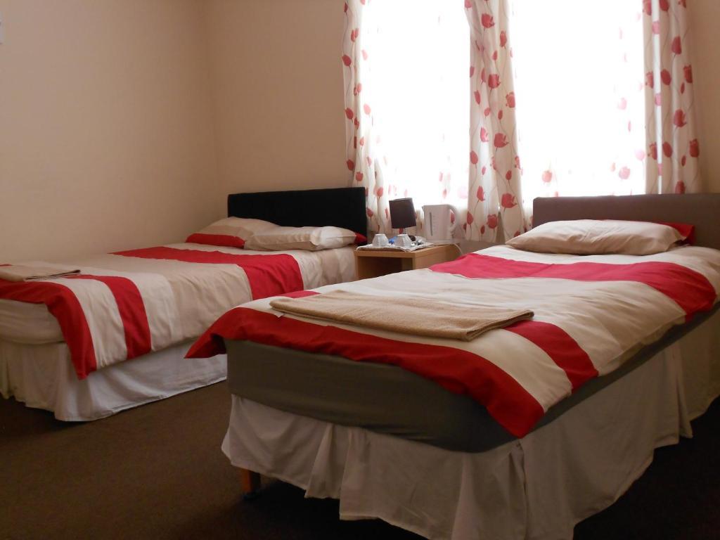 Acorn Lodge Guest House - Free Parking Gosport Exterior foto